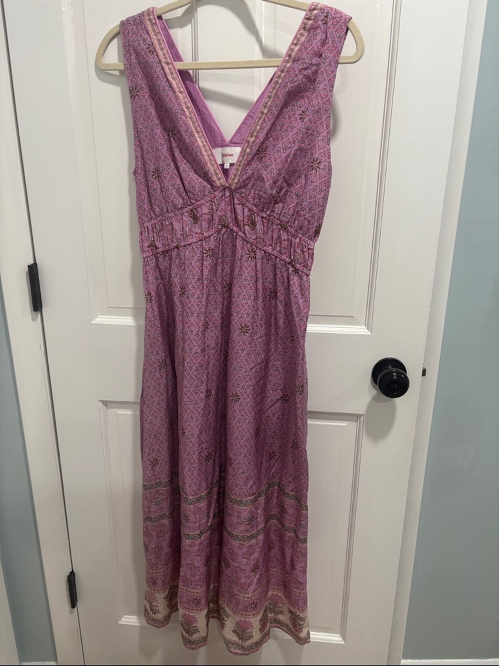XiRENA Lavender V-Neck Boho Maxi Dress with Border Print